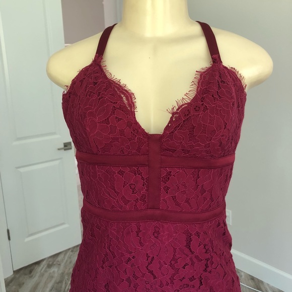 🔥Keepsake Maroon lace dress - Picture 4 of 8